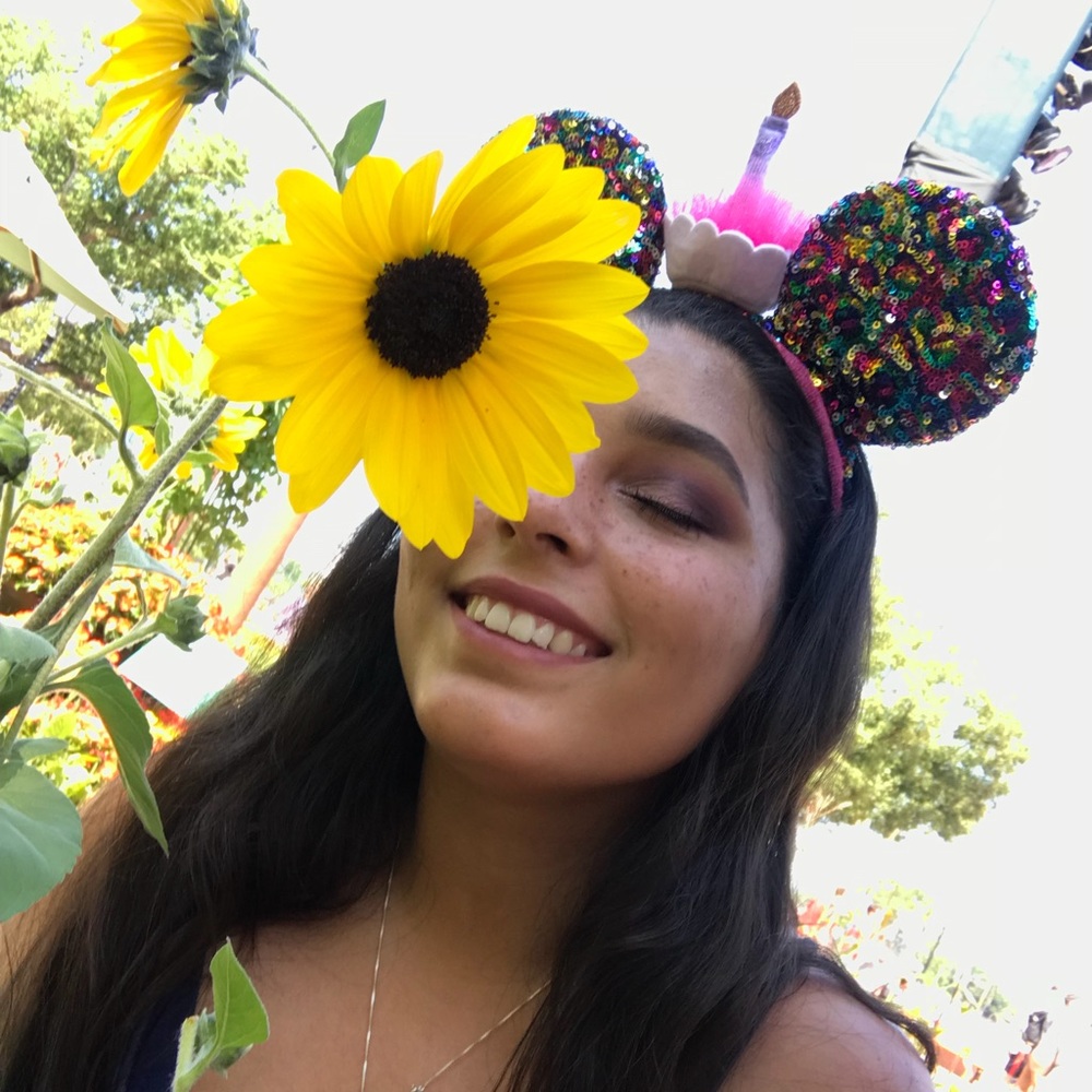 Meet your Posher, Angelica